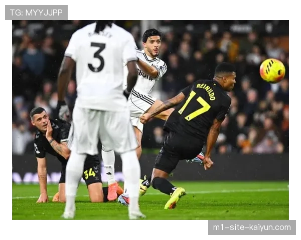 富勒姆客场击败桑德兰 希门尼斯点球双响展现射手本色 富勒姆客场击败桑德兰 希门尼斯点球双响展现射手本色